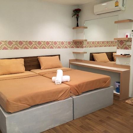 Waratee Spa Resort Villa Банкок Екстериор снимка