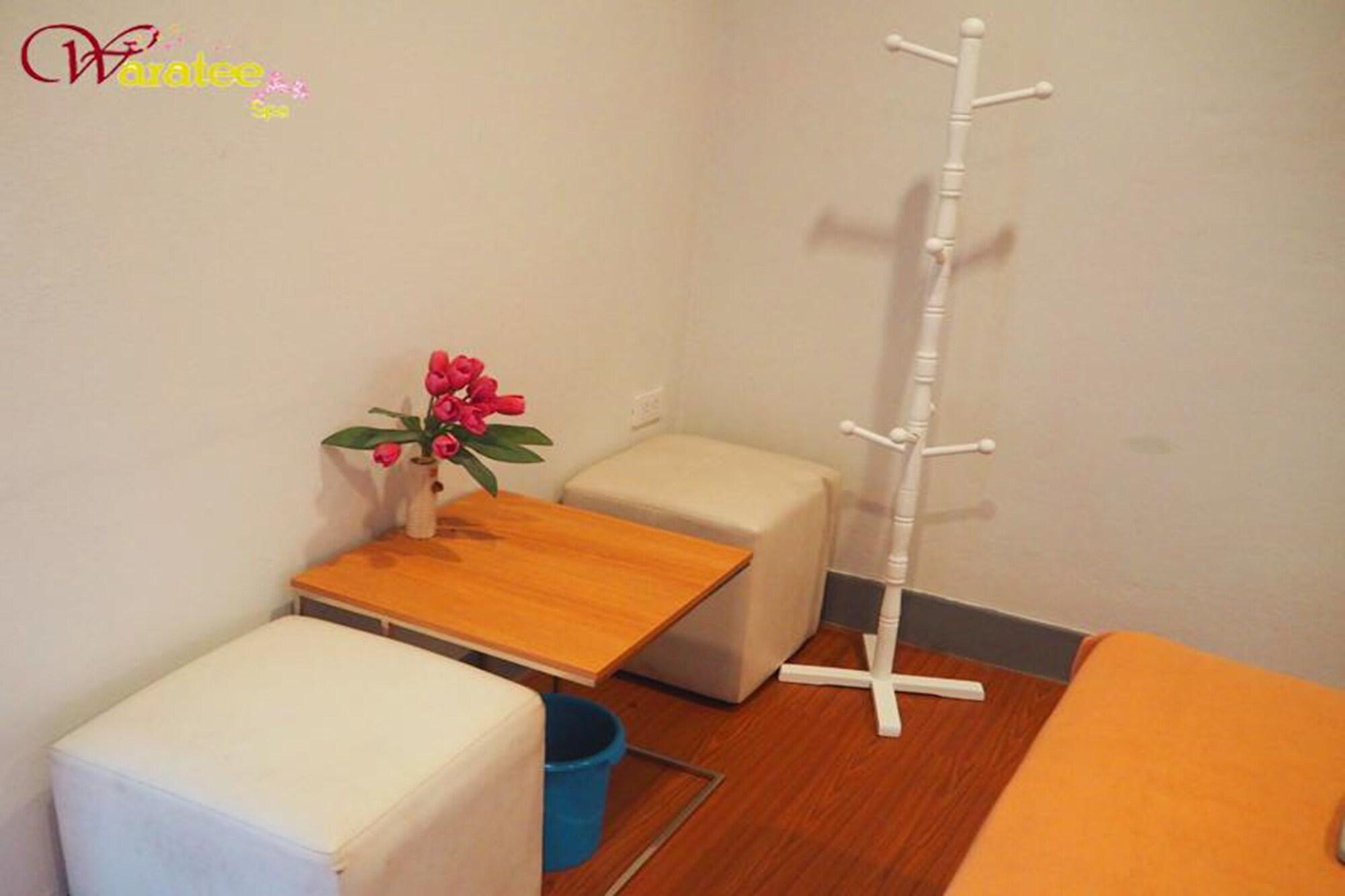 Waratee Spa Resort Villa Банкок Екстериор снимка