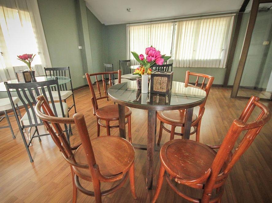 Waratee Spa Resort Villa Банкок Екстериор снимка