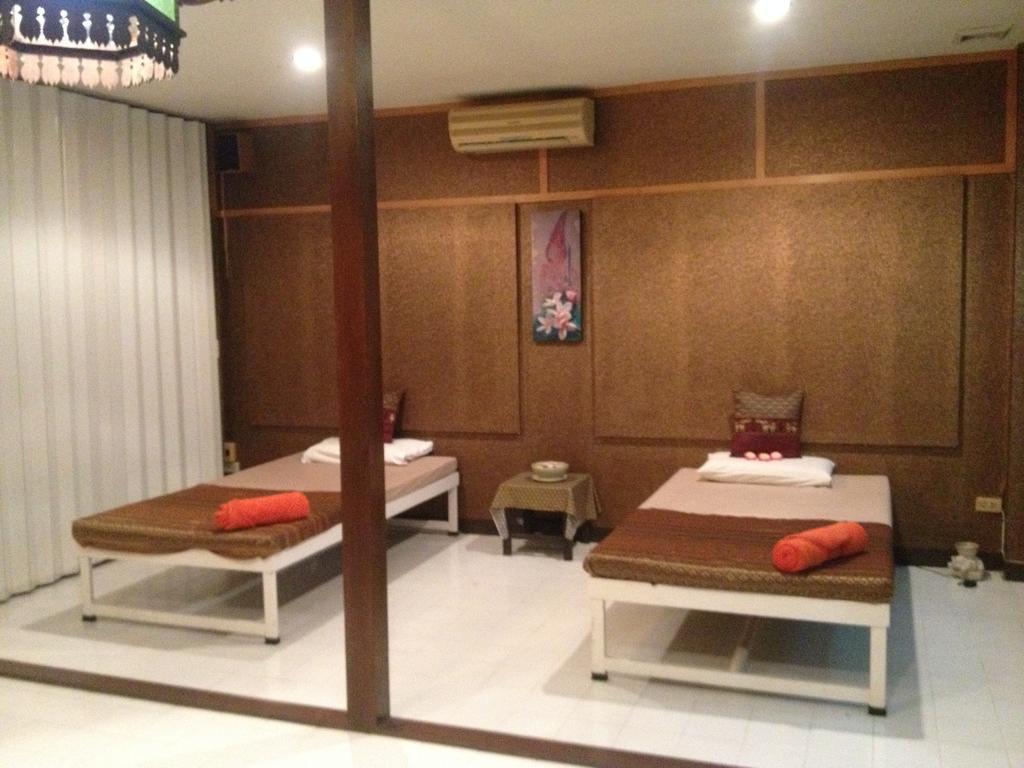Waratee Spa Resort Villa Банкок Екстериор снимка